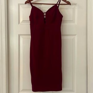 Spaghetti strap fitted dress -